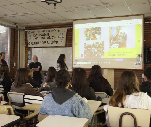 Encuentro de estudiantes y docentes del programa Aulas Expandidas *Aproximación a la lectura y a la escritura en la Universidad. Eje transversal: el cuidado*